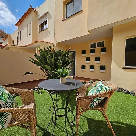 Apartment New Beautiful Sea View With Aircon, Costa Adeje *
